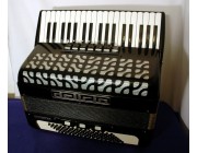 Delicia 37 key 96 bass MIDI accordion
